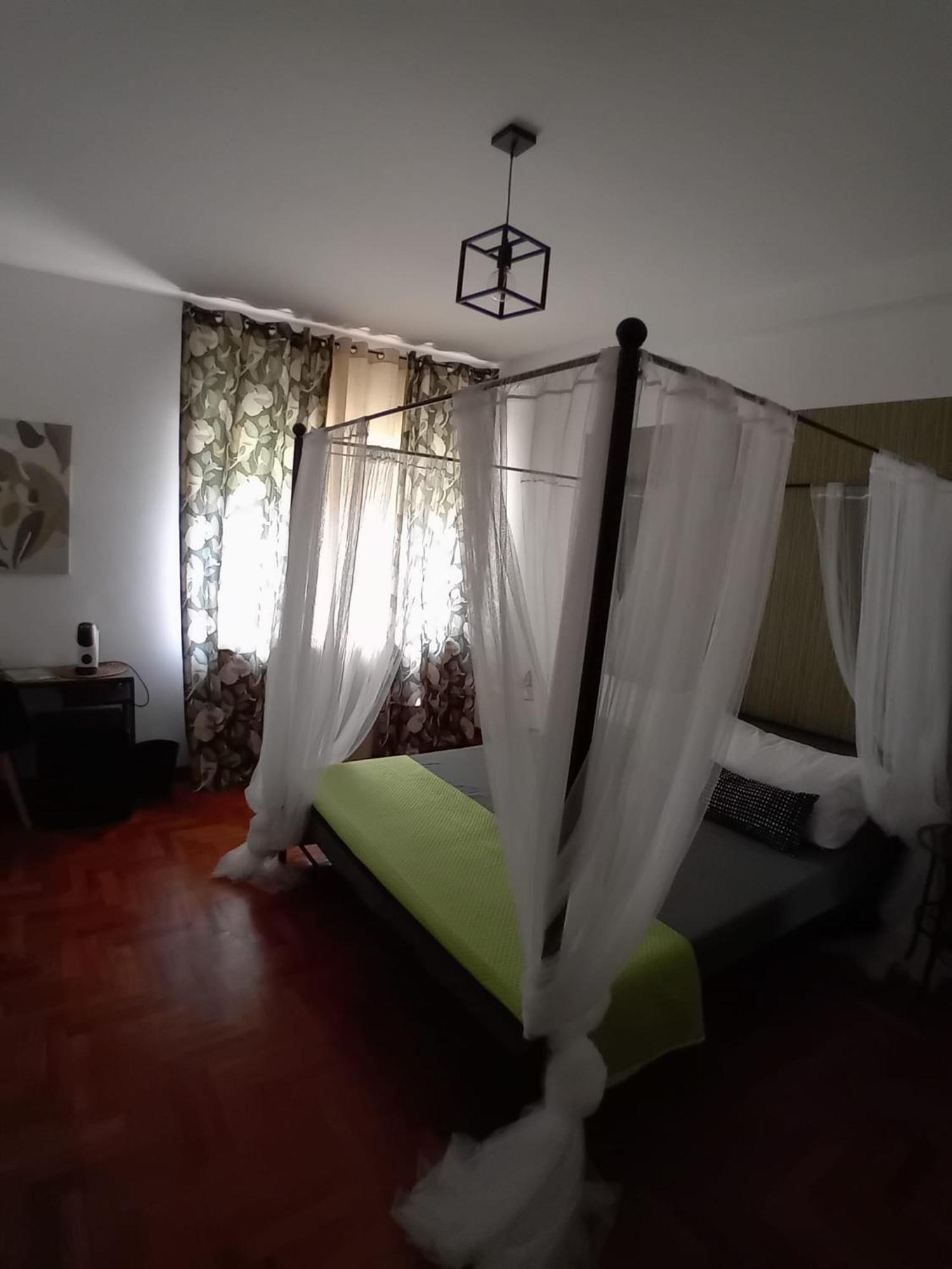 Reginella House Hotel Napoli Bagian luar foto